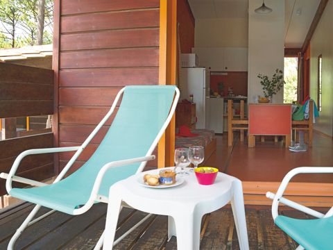 Chalet 2 personnes - 2 personnes (Séjour + Petit-déjeuner)