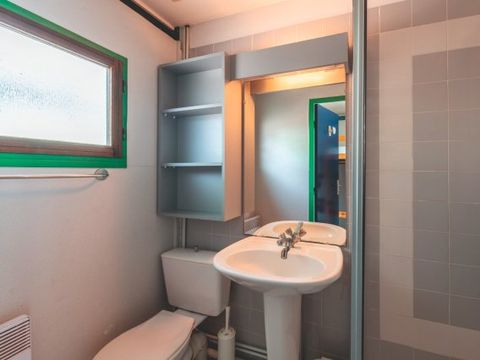 APPARTEMENT 4 personnes - 3 pièces 4 personnes (Séjour + Petit-déjeuner)
