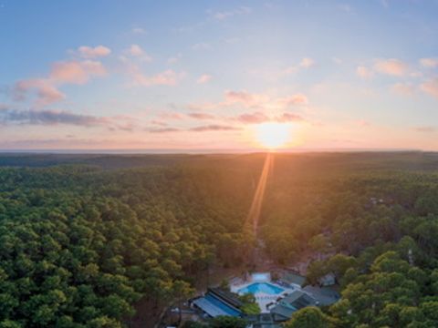 SOWELL - Domaine Les Cavales - Camping Gironde - Image N°13