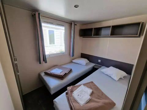 MOBILHOME 4 personnes - Mobil-Home Olivier 3 Pièces 4 Personnes Climatisé + TV