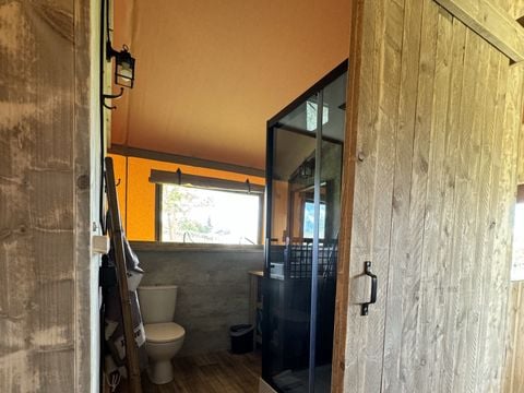 HÉBERGEMENT INSOLITE 5 personnes - Tente Safari Lodge (40 m² - 2 ch.)