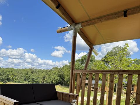 HÉBERGEMENT INSOLITE 7 personnes - Tente Safari Lodge (38 m² - 3 ch.)