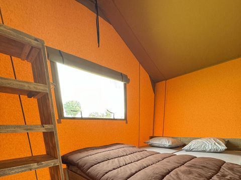 Hébergement 7 personnes - Tente Safari Lodge (38 m² - 3 ch.)
