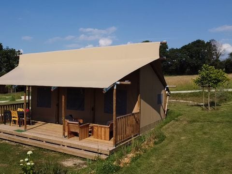 HÉBERGEMENT INSOLITE 5 personnes - Tente Safari Lodge (34 m2 - 2 ch.)
