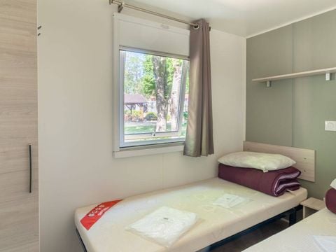 MOBILHOME 6 personnes - Tribu - 2 chambres - 30 m² - petite terrasse 