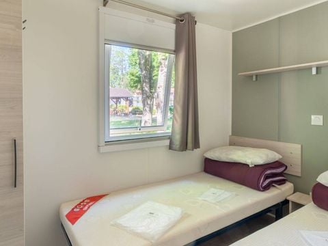 MOBILHOME 6 personnes - Tribu - 2 chambres - 27 m² - grande terrasse