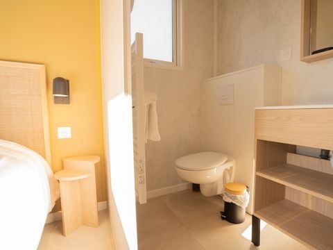 Lodge 4 personnes - Ethnique - Sans spa - 1 chambre - Canapé convertible séjour