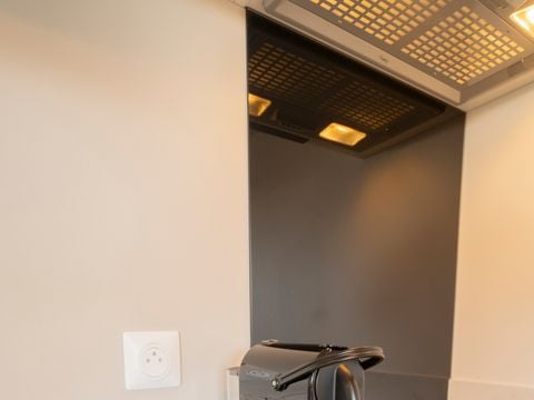 Lodge 4 personnes - Ethnique - Sans spa - 1 chambre - Canapé convertible séjour