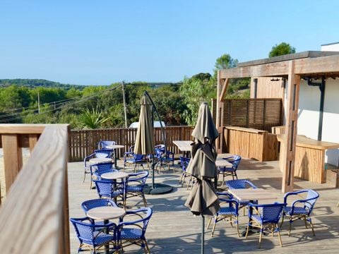Camping Les Lodges du Lagon - Camping Gard