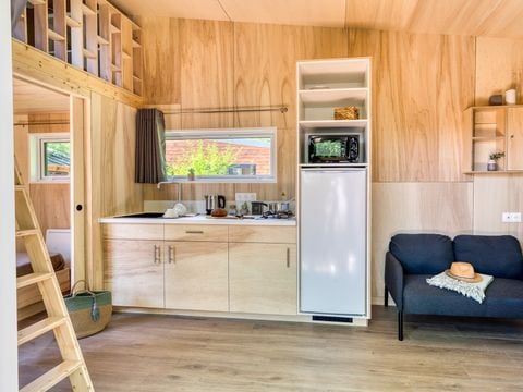 Hébergement 4 personnes - Tiny House 2 chambres + Slow Box avec vue sur la rivière 4 pers.