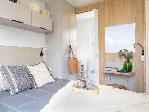 MOBILHOME 4 personnes - MH 2 CH 2 SDB PREMIUM 4/6 pers 1/6 pers