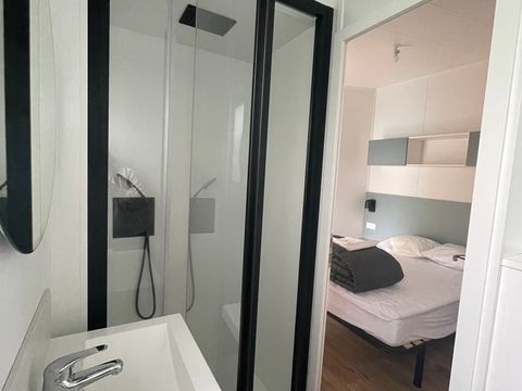 MOBILHOME 4 personnes - MH 2 CH 2 SDB PREMIUM 4 pers 1/4 pers