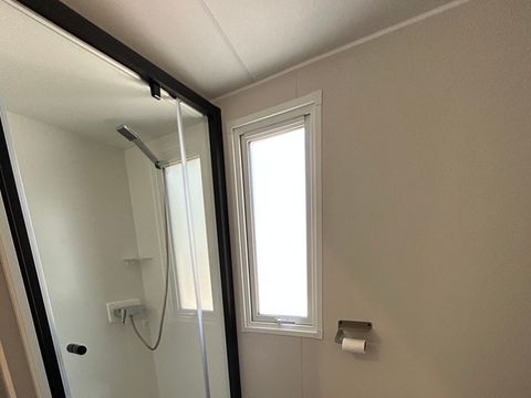 MOBILHOME 4 personnes - MH 1 CH PREMIUM 2/4 pers 1/4 pers