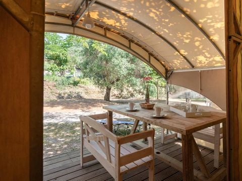 HÉBERGEMENT INSOLITE 2 personnes - Canvas Lodge 32 m²