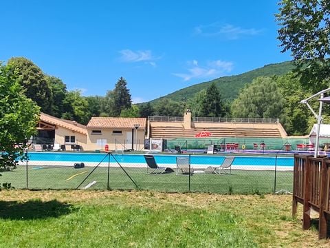 Village des Bons-Hommes au Pré Cathare - Camping Ariège - Afbeelding N°0
