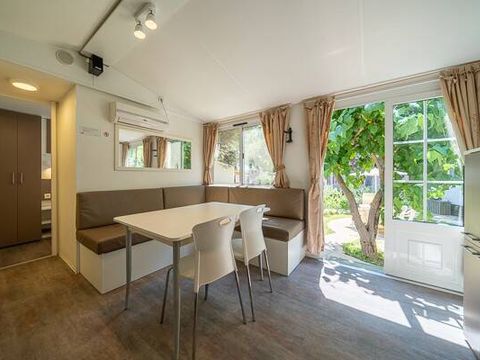 Mobilhome 6 personnes - Mobil-home | Comfort | 3 Ch. | 4/6 Pers. | Terrasse simple | Clim.