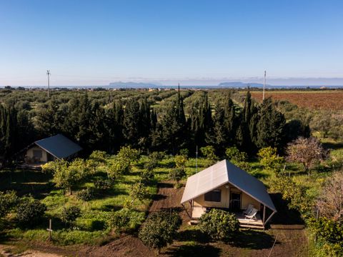 Tente en toile et en bois 2 personnes - Tente Safari Glamping