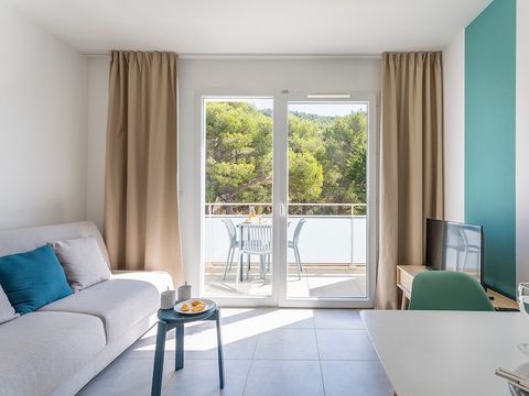 Studio 4 personnes - 1 zone de couchage - Terrasse ou balcon