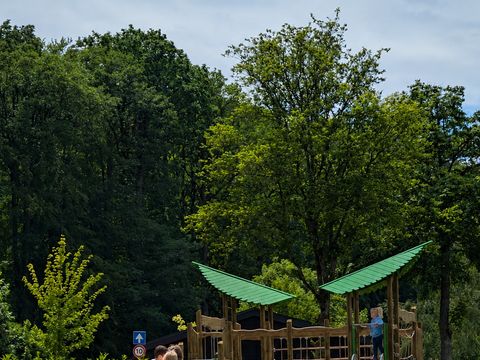 HÉBERGEMENT INSOLITE 4 personnes - Refuge pour randonneurs 2+2