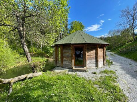 CHALET 4 personnes - Maison de l'arbre 2+2