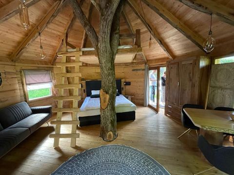 CHALET 4 personnes - Maison de l'arbre 2+2