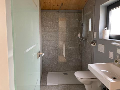 CHALET 2 personnes - Stuga 2