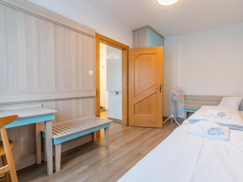 CHAMBRE 4 personnes - Chambre confort 4