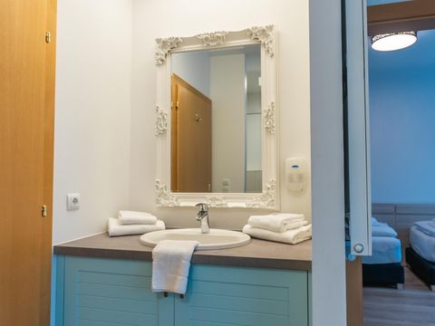 CHAMBRE 4 personnes - Chambre confort 4