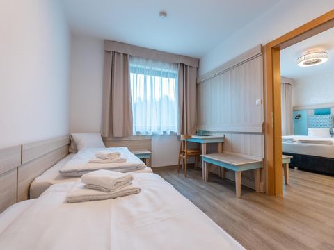 CHAMBRE 4 personnes - Chambre confort 4