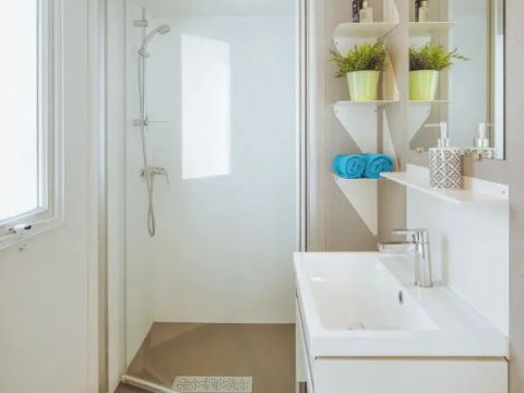 MOBILHOME 7 personnes - Salon Premium avec 3 chambres - cuisine extérieure