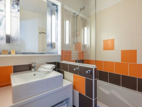 APPARTEMENT 4 personnes - 1 CHAMBRE