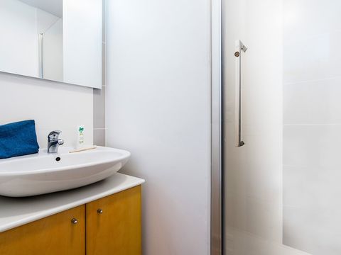 APPARTEMENT 4 personnes - 1 CHAMBRE - TERRASSE OU BALCON