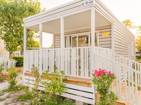 MOBILHOME 4 personnes - Lodge Dog