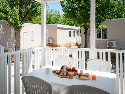 MOBILHOME 4 personnes - Lodge Dog