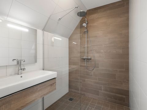 APPARTEMENT 6 personnes - Penthouse 4-6LP