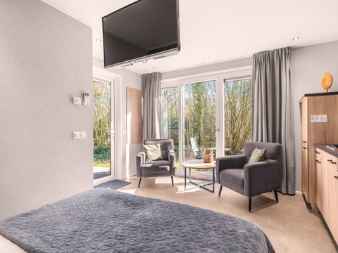 HÉBERGEMENT INSOLITE 2 personnes - Loft de luxe à l'orée de la forêt | 2 personnes