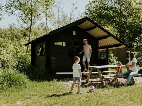 Tente en toile et en bois 4 personnes - Cabane en rondins | 4 personnes