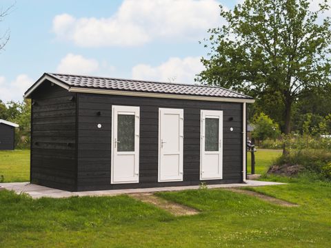 Emplacement - Comfort Plus XL avec sanitaires privés - Korenbloem