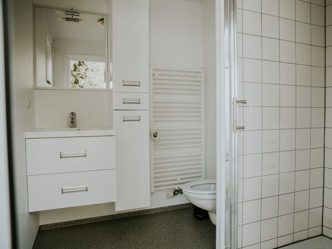 Emplacement - Comfort Plus XL avec sanitaires privés - Hooiberg