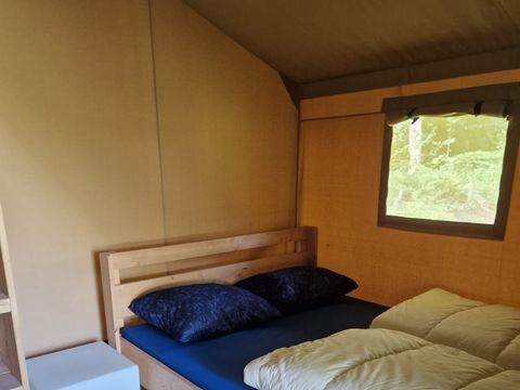 TENTE TOILE ET BOIS 4 personnes