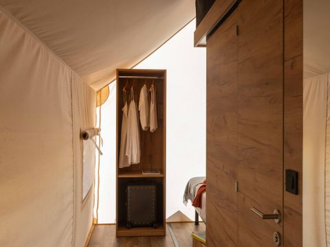 Tente en toile et en bois 6 personnes - Glamping Family +