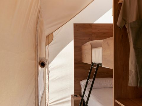 Tente en toile et en bois 6 personnes - GLAMPING FAMILY