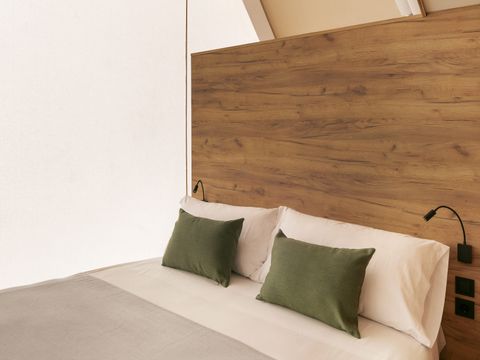 Tente en toile et en bois 6 personnes - GLAMPING FAMILY