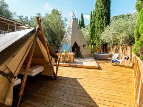 TENTE 6 personnes - Tipi Lodge