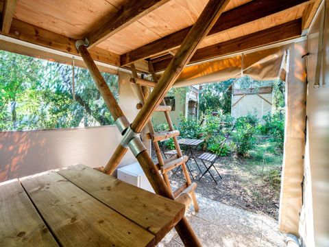 HÉBERGEMENT INSOLITE 2 personnes - Séjour aérien