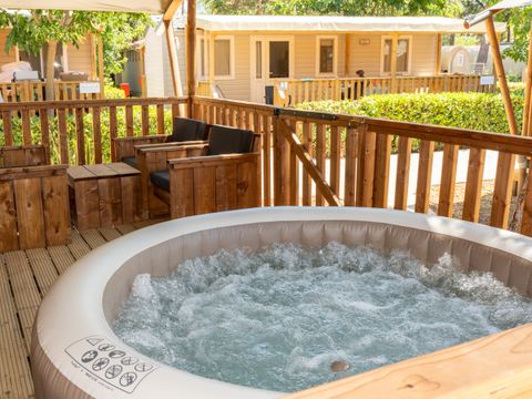 TENTE TOILE ET BOIS 5 personnes - Tente Safari Confort Jacuzzi
