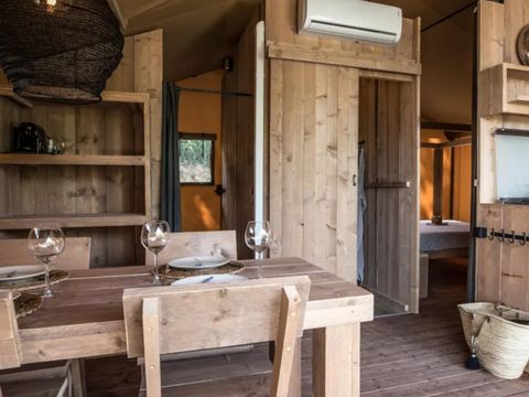 Tente en toile et en bois 4 personnes - Lodge Insolite 2 chambres