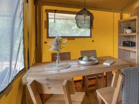 Tente en toile et en bois 4 personnes - Lodge Insolite 2 chambres