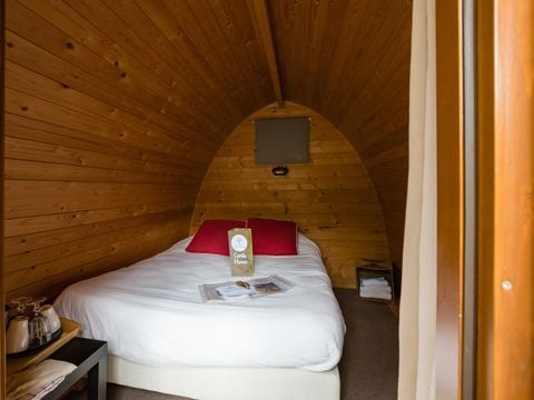Hébergement 2 personnes - Le POD : la cabane 100 % nature / avec petit déjeuner / 2 pers inclus / Spa privatif en option