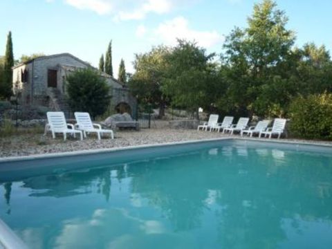 GÎTE 12 personnes - Grand Mas ( grand gîte avec piscine privative ) / 12 pers inclus